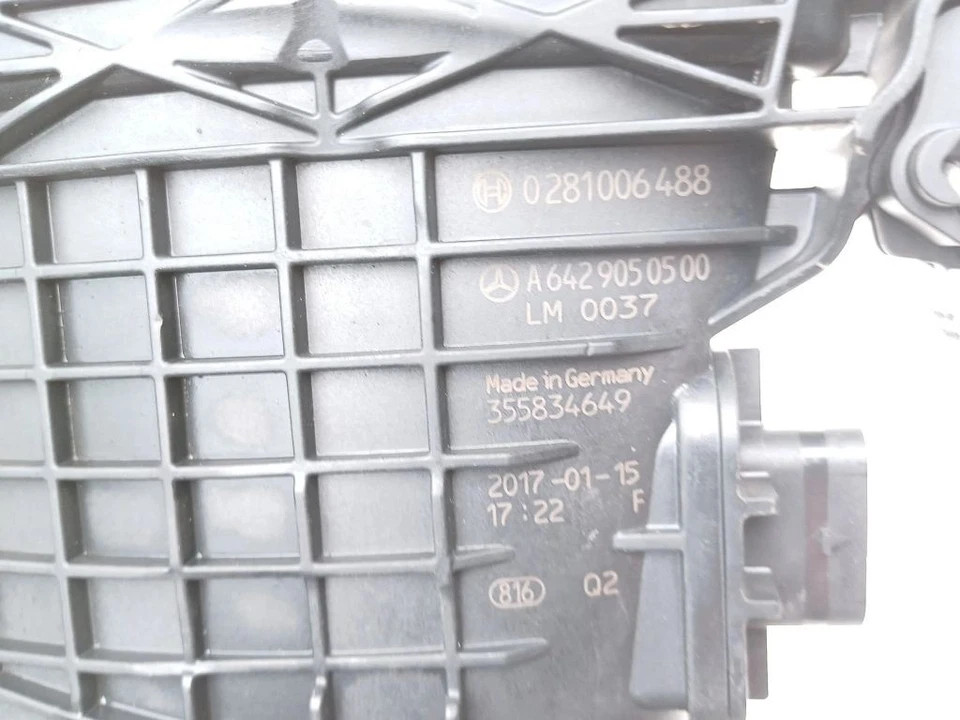 Sensore misuratore portata aria massa MAF MERCEDES-BENZ GLE (W166 - C292) 2017 Diesel - Immagine 1 di 4