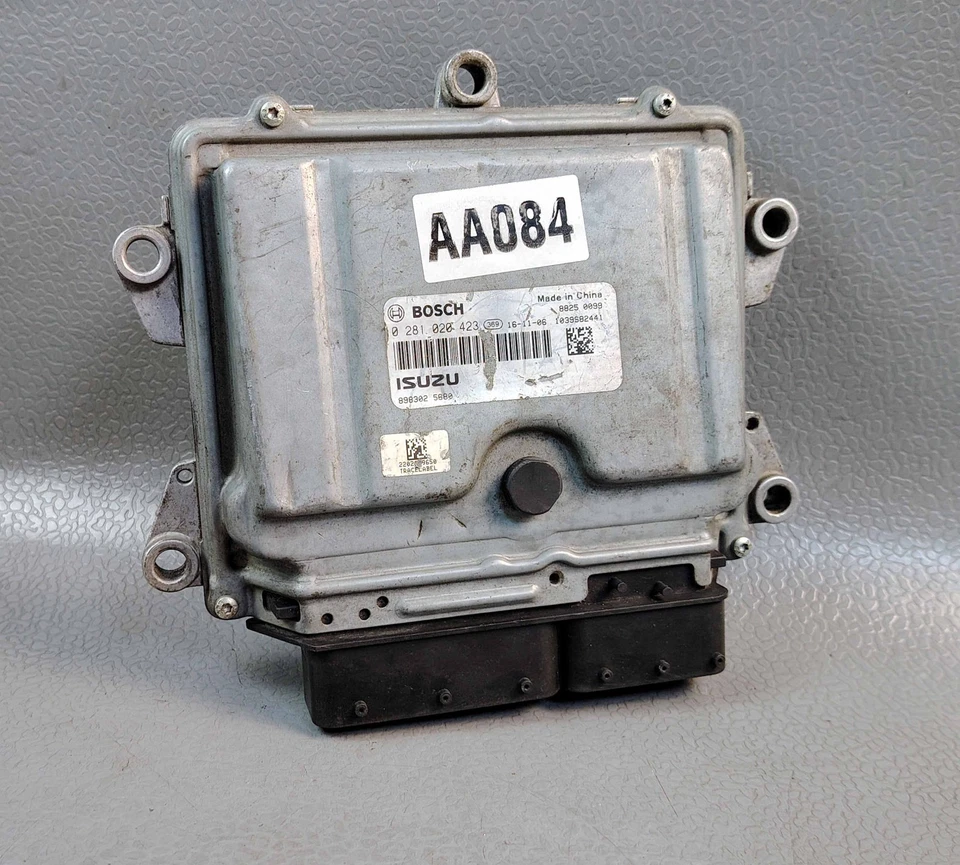ISUZU GENUINE ECD ECM Engine Control MODULE UNIT ECU USED 0281020423 8983025680 - Image 1 of 4