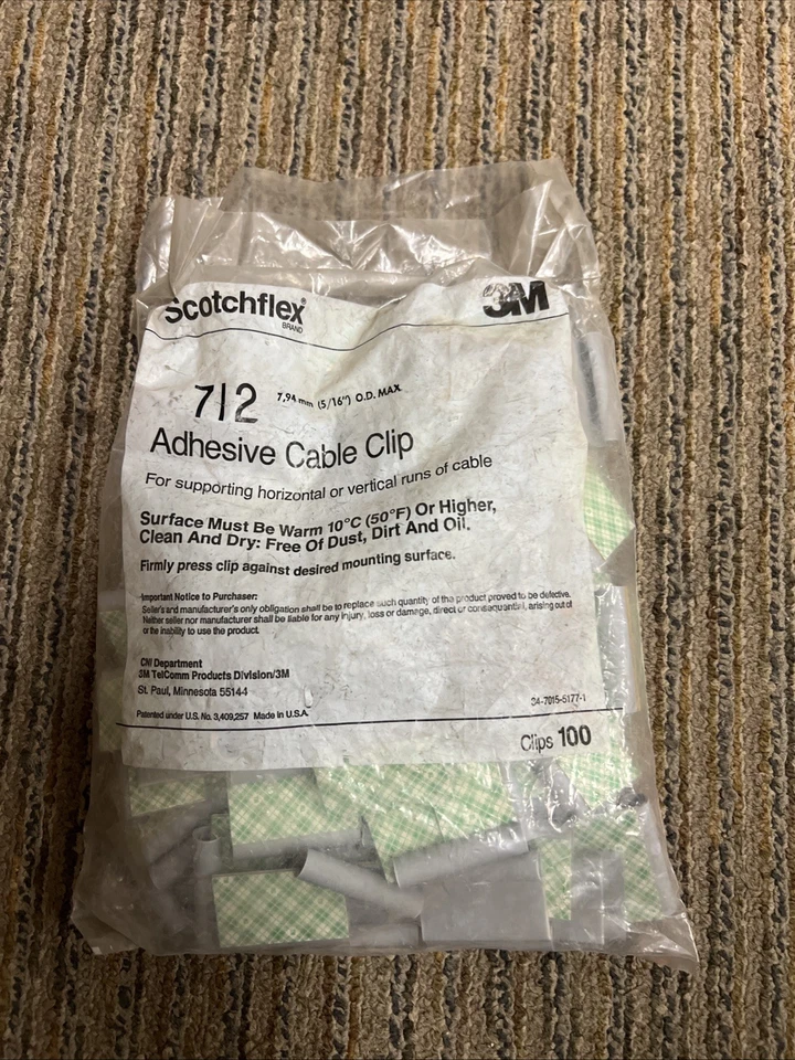 NEW  3M Scotchflex Adhesive Cable Wire Clips Bag of 100 # 712 - Image 1 of 1