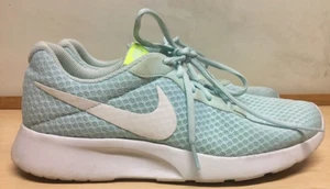 Women's Nike Tanjun Glacier Size 10 Blue/White-Volt Sneaker 812655 401 - Picture 1 of 8