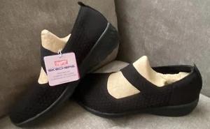 Skechers Women's 8 US Uplifted Black Stretch Mary Jane Wedge Slipon Shoes NWT - Picture 1 of 9