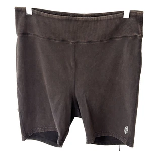 Free People Movement Hot Shot Bike Shorts Size XL Athletic Yoga Comfort Ladies - Picture 1 of 7