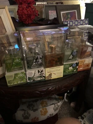 U PICK YANKEE CANDLE HIGHLY FRAGRANCED REED DIFFUSER 3 fl oz - Image 1 of 4