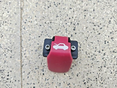 Alfa Romeo 147 GT Capó Palanca Botón (usado) 46807977 Foto 1 de 4