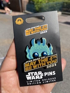 Disney Parks 2023 Star Wars Day May the 4th Be With You Greedo Pin LR - Bild 1 von 1