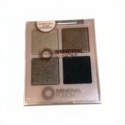 MINERAL FUSION Vegan Eye Shadow Palette #Rock Show - Image 1 of 3