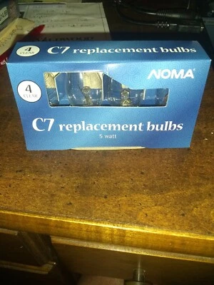 Noma Clear C-7 pacotes de 4 lâmpadas 5w brilho frio - Imagem 1 de 2