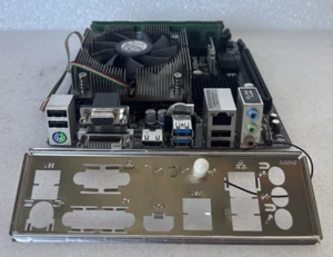 Placa base ASRock / H81M-ITX/WIFI / I5-4670T 2,30 GHz / 8 GB #164 - Imagen 1 de 4