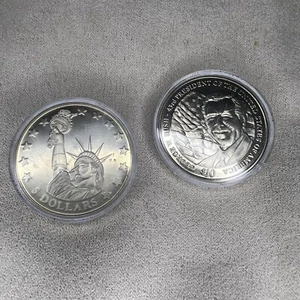 Kopien von Münzen George W. Bush Quarter & Liberty 5 Republik Liberia CC-115 - Bild 1 von 3