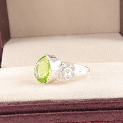 Peridot Gemstone 925 Sterling Silver Ring Handmade Jewelry Ring Gift For Love - Image 1 of 3