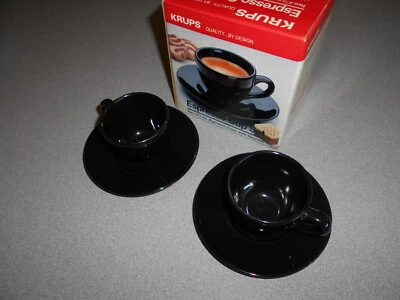 Juego de tazas y platillos espresso par Krups 050 gres negro 2 1/2 oz usado Foto 1 de 4