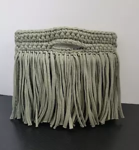 Binge Brand Crochet Fringe Clutch Bag - Green Knotted Handle Purse - 10 x 12 EUC - Picture 1 of 13