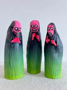 Unbox Industries x John Kenn Mortensen x Art of Skinner Witch Vinyl Figure Set - Picture 1 of 4