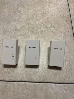 NETGEAR PL1000 Powerline - Pack of 3 - Image 1 of 2
