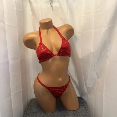 Traje de bikini de competición holograma rojo 34 copa D FONDO PEQUEÑO Foto 1 de 2