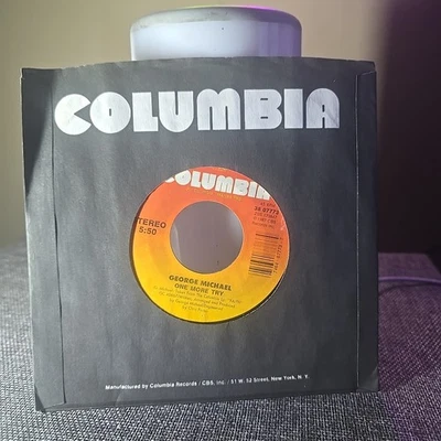 George Michael–One More Try / Look at Your Hands–Columbia–38-07727 Foto 1 de 2