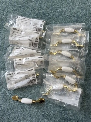 "Lote de 12 tiradores de mango de cajón Allen + Roth latón y cerámica blanca de 3""" Foto 1 de 3