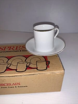 4 БЕЛЫЕ ФАРФОРОВЫЕ ЧАШКИ ЭСПРЕССО И 4 БЛЮДЦА СОВЕРШЕННО НОВЫЕ УДОБНЫЙ НАБОР ИЗ 8 ШТ., Япония - Изображение 1 из 4