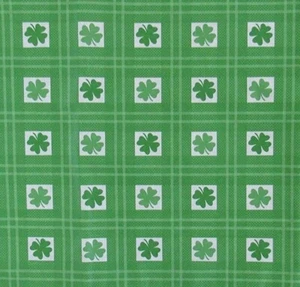 St Patrick's Day Checks Green Color Vinyl Flannel Backed Tablecloth 60 Round - Picture 1 of 3
