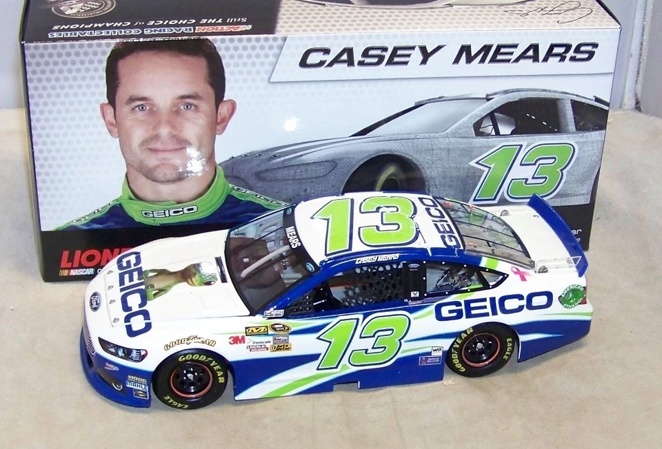 1:24 2013 Acción #13 Geico Gecko Germain Racing Ford Fusion Casey Mears 1/636 Foto 1 de 4