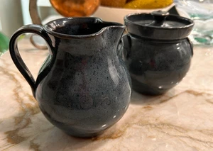 Vintage 1979 Jugtown Ware Art Pottery  - Blue Cream & Sugar w/ Lid USA - Picture 1 of 13
