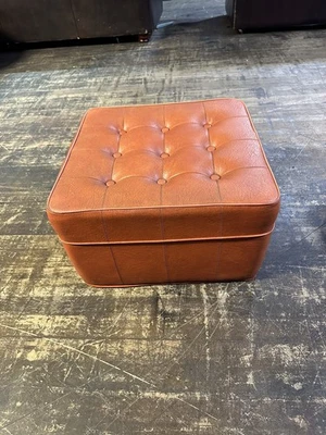 VINTAGE MID-CENTURY RETRO 1960S ORANGE POUFFE STOOL FOOTSTOOL SHERBORNE - Image 1 of 4