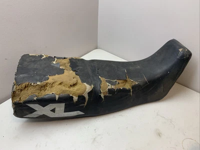 XL250R 1984 OEM asiento completo original cubierta de espuma XL 250r asiento Honda  Foto 1 de 4