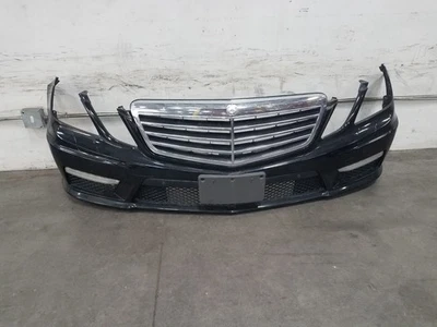 2012 梅赛德斯 AMG E 63 前保险杠组件 #2691 Z13 — 第 1/4 张图片
