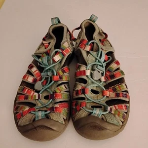 Keen Kids Girls Closed Toe Sandals Water Shoes Size 2 Colorful Strappy Washable - Picture 1 of 13