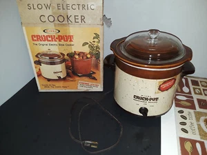 Vintage Rival 3150 Crock Pot Slow Cooker Removable Stoneware 3.5Qt - Picture 1 of 5