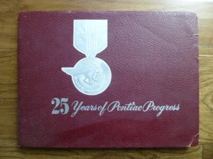 1926 - 1951 Pontiac Silver Anniversary catalogue 25 Years of Pontiac Progress - Picture 1 of 15