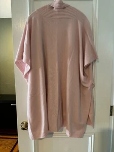 New  SOFT  BY NAADAM CASHMERE PINK PONCHO VEST SIZE XL/1X - Picture 1 of 5