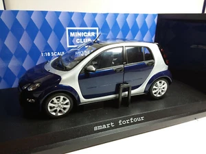 KYOSHO/MINICAR CLUB 1/18 SMART FORFOUR BLUE TRES BON ETAT EN BOITE A5 - Imagen 1 de 8