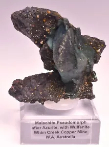 MALACHITE PSEUDOMORPH AFTER AZURITE WITH WULFENITE, AUSTRALIA M132 - Bild 1 von 8