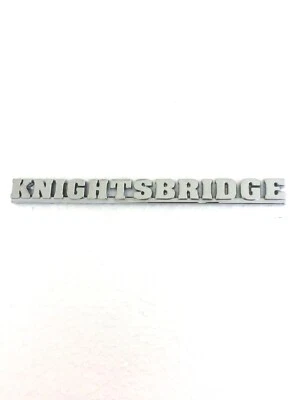 DAH100910MMM - MINI PLACA TAPA MALETERO CLÁSICO KNIGHTSBRIDGE OE MG ROVER DAH100910MMM Foto 1 de 4