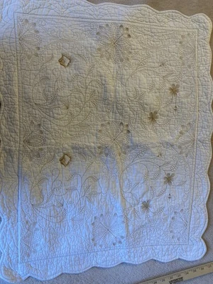 Cracker Barrel Embroidered Star Pillow Sham Case Standard Farm White Gold - Image 1 of 4