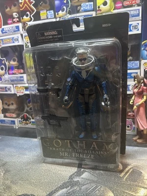 Gotham Ira de los Villianos Sr. Figura de coleccionista Freeze Diamond Select nueva en caja Foto 1 de 4