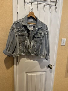 Chaqueta con tachuelas P Cill, una pieza llamativa para ti. Talla M - Imagen 1 de 12