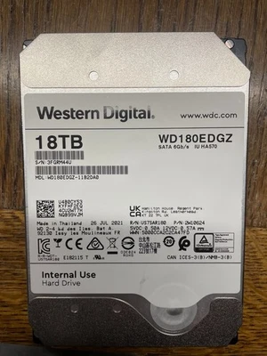 Hard Disk Western Digital WD 18TB WD180EDGZ SATA STORAGE NAS - Immagine 1 di 2