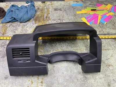 Panel de bisel de ajuste de cuadro de instrumentos Jeep Patriot 2007-2008 Foto 1 de 4