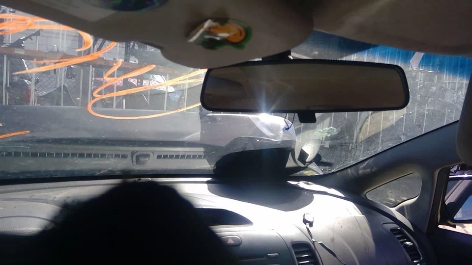 Espejo retrovisor 11 12 13 14 15 16 17 2018 19 20 Hyundai Elantra | Construido en EE. UU. Foto 1 de 4