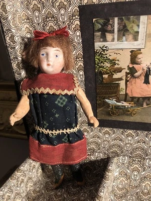 Antigua muñeca niña ALEMANA ojo pintado con cuerpo de papel maché... toda original Foto 1 de 4