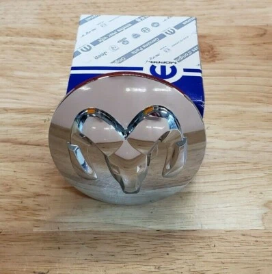 NEW 2013-2018 Dodge Ram 2500 & 3500 Chrome Ram Head Logo Center Cap, OEM Mopar Foto 1 de 4