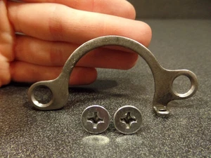 1973 73 SUZUKI RV90 RV 90 CCI CC I TRANSMISSION TRANNY BEARING STAY  - Picture 1 of 11