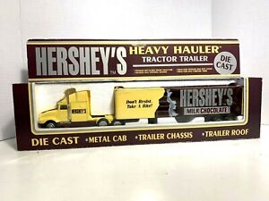 1992  K-line   'Hershey's  Heavy Hauler'  Tractor & Trailer Die-Cast  1/48 Scale