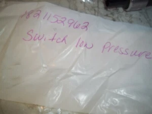 LOW PRESSURE SWITCH PART NUMBER 1821152962 18-03834 - Picture 1 of 2