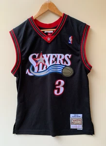 Mitchell & Ness Size M Mens Allen Iverson 76ers NBA Swingman Jersey Sixers Black - Foto 1 di 11