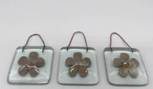 Jo Downs Decorative Hand Made Glass Gold Flower Hanging Mini Tiles x 3 - Picture 1 of 1