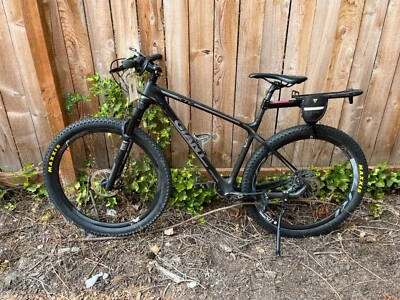 Giant XTC Advanced SL mountain bike - Image 1 of 4