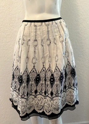 The Limited Skirt Womens Size 8 Black White Pleated Sequin Boho Floral A-Line - Image 1 of 4